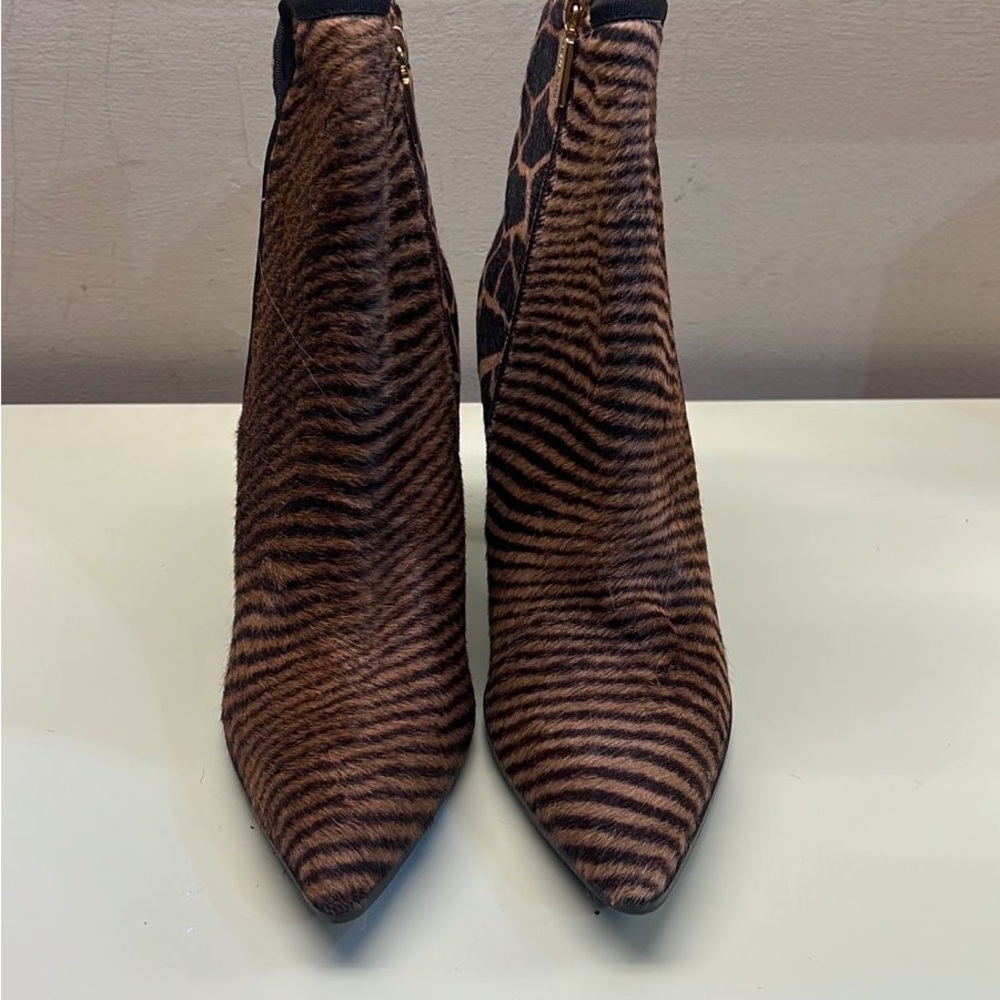 Bruno Magli Brown and Black Heeled Boots with Giraffe Print - Picture 4 of 9
